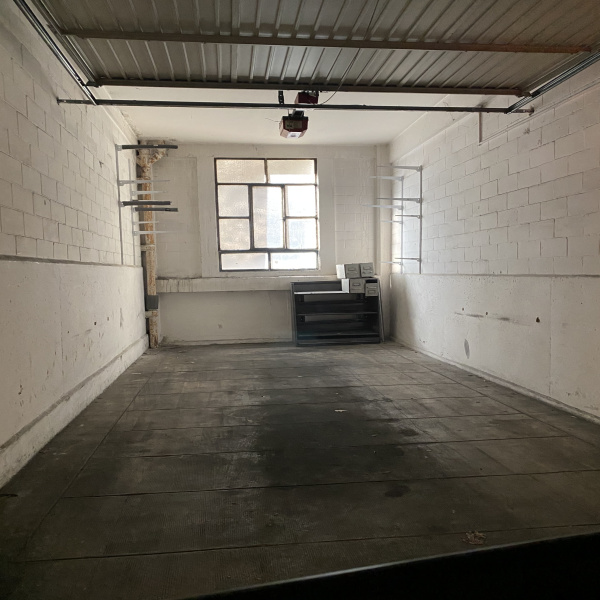Offres de location Garage Grenoble 38000
